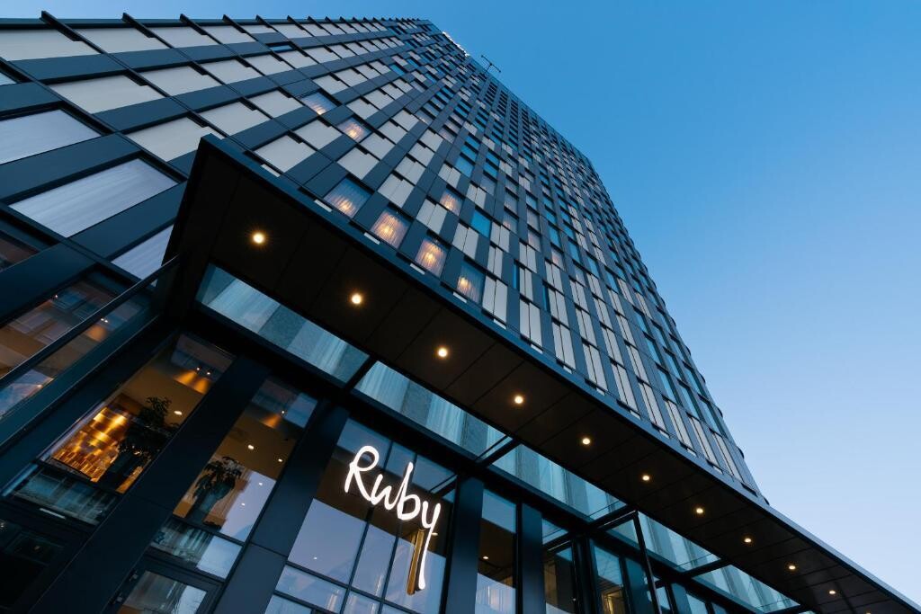 P Amsterdam Amstelvlietstraat 4 Ruby Emma hotel 1