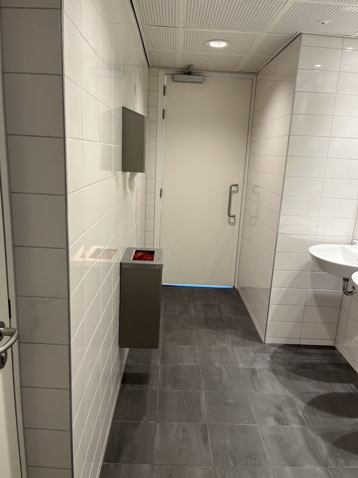 P Den Haag Prinses Beatrixlaan 582 toiletgroepen 4