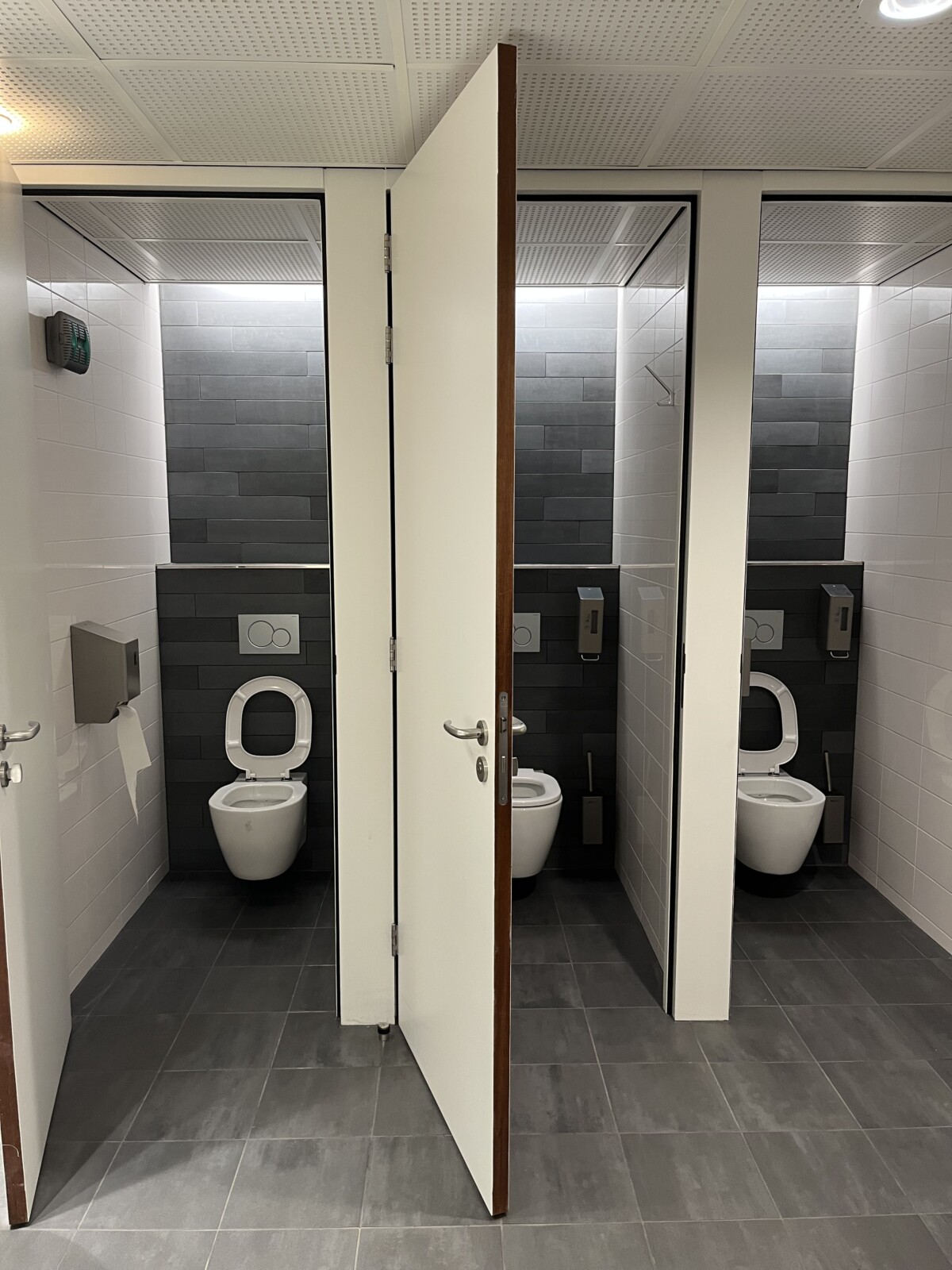 P Den Haag Prinses Beatrixlaan 582 toiletgroepen 8