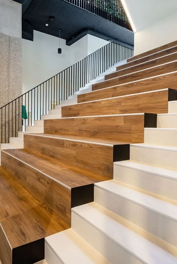 P Rotterdam Aert van Nesstraat 45 Rotterdam Building 6