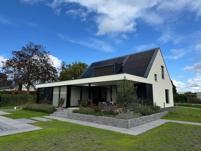 Renovatie, verduurzaming en uitbreiding van een woning in Delfgauw